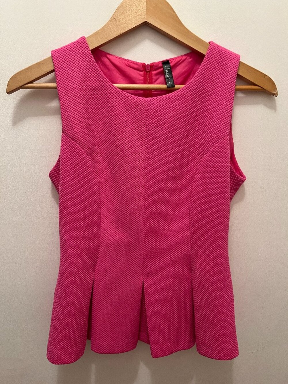 Jade Hot Pink Peplum Top – Textured Sleeveless Blouse – Size M
